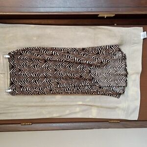 Women's Skirts High-low From Front To Back Stripped  NWOT. Jacqueline Smith